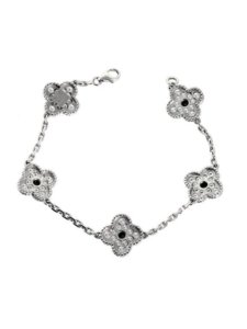 van-cleef-arpels-clover-bracelet-replica